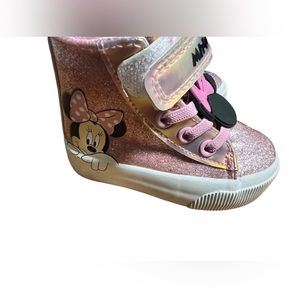 - Disney Minnie Mouse Girls Pink Glitter Shoes like new size 4 - Picture 7 of 8